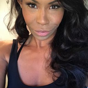 Meet your Posher, Jana